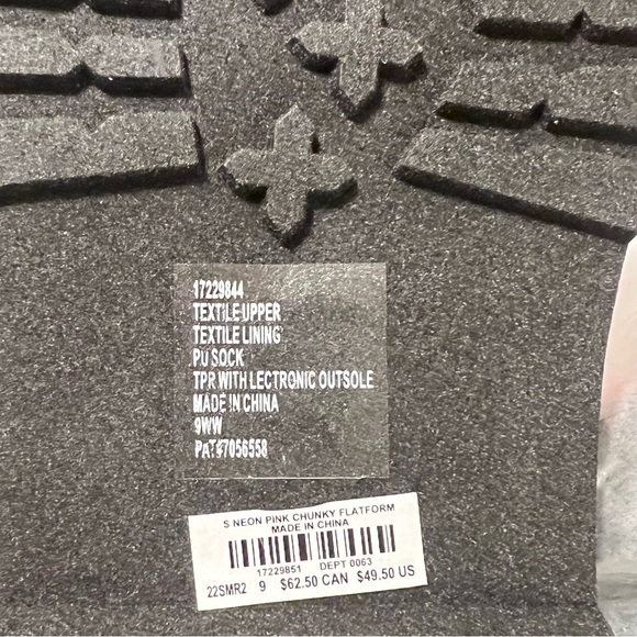 Chunky Platform Sandals Torrid Size 9WW NEW! Neon Pink - Picture 10 of 12